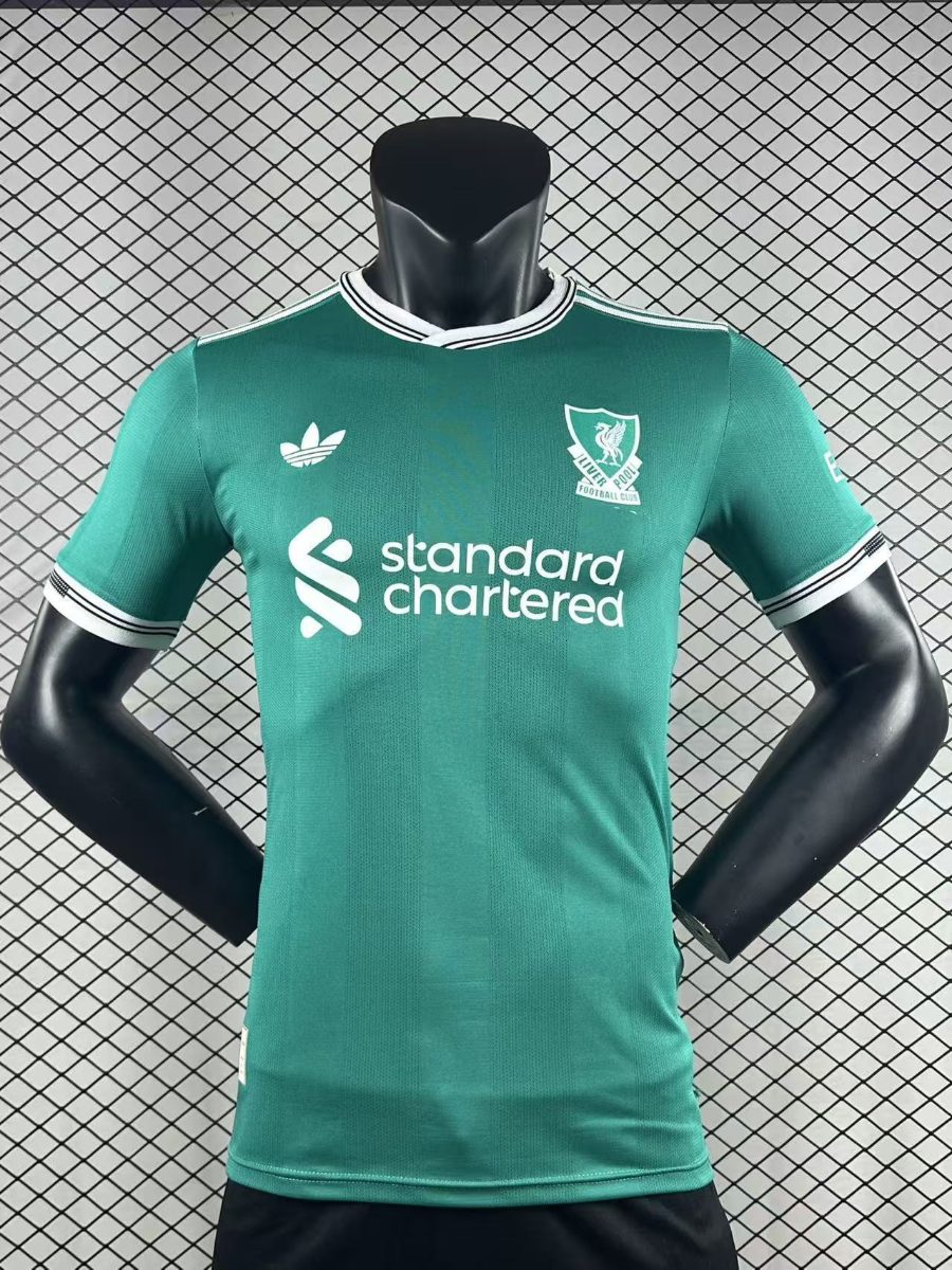 [25/26] Camisa Liverpool F.C
